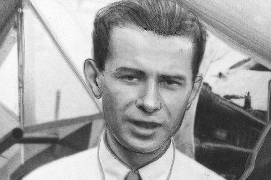 Stanisław Wigura najpierw służył w artylerii, potem projektował samoloty