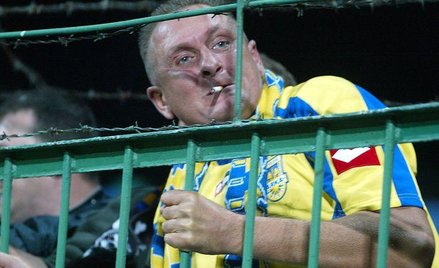 Kibice Arki patrzą z niepokojem w przyszłość