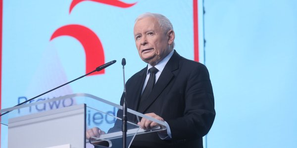 Rozłam w PiS. Którzy posłowie zostają z Jarosławem Kaczyńskim
