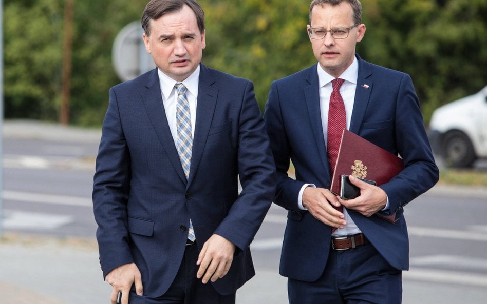 Zbigniew Ziobro i Marcin Romanowski jeszcze jako kierujący Ministerstwem Sprawiedliwości w rządach P