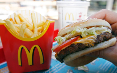 McDonald's rozdaje darmowe cheeseburgery w Blue Monday
