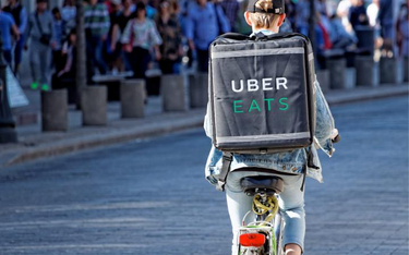 Uber Eats rozszerza ofertę o restauracje z własnymi dostawcami