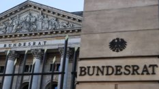 Bundesrat chce, by rząd doprowadził do ustanowienia kary więzienia za podważanie prawa Izraela do is
