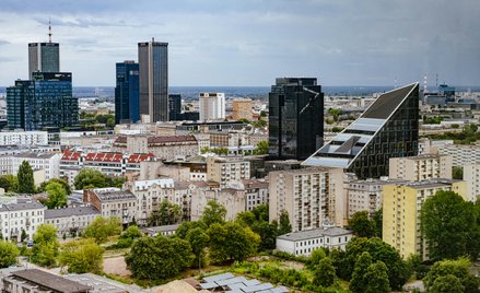 Sztuczna inteligencja wskazała mity i stereotypy o mieszkańcach warszawskich dzielnic