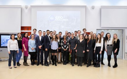 Uczestnicy P&G CEO Challenge.