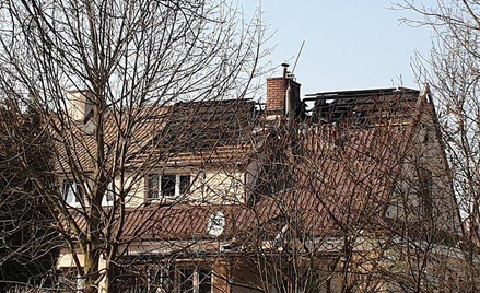Pielęgniarka wykonywała pacjentom testy na koronawirusa, gdy jej dom płonął. Teraz trwa zbiórka w in