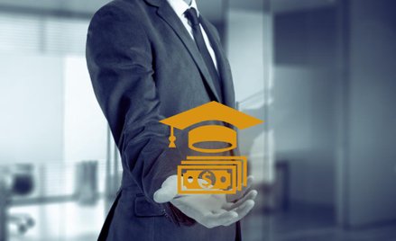 UOKiK rozda 52 tys. zł za najlepsze prace magisterskie i doktorskie