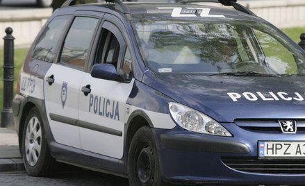 Policjanci jeżdżą autami kupionymi niezgodnie z prawem