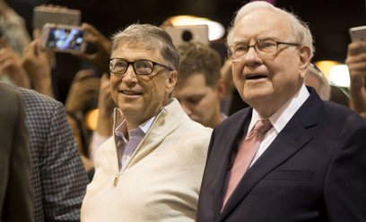 Buffett nie rozmawia z Gatesem od ujawnienia jego kontaktów z Epsteinem. Teraz wstrzymał wsparcie