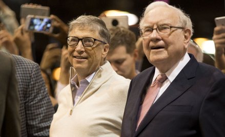 Buffett nie rozmawia z Gatesem od ujawnienia jego kontaktów z Epsteinem. Teraz wstrzymał wsparcie
