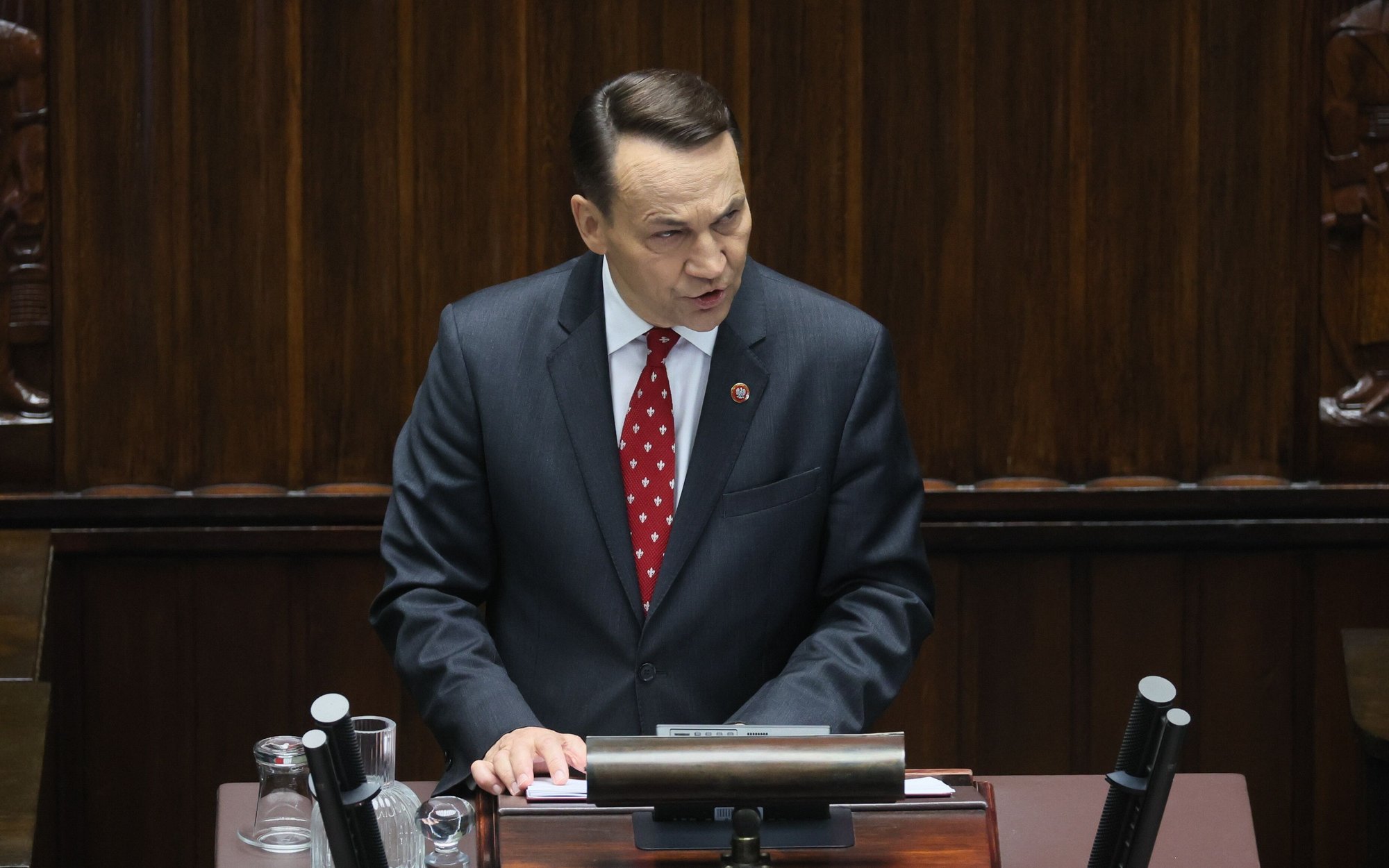 Exposé Radosława Sikorskiego w Sejmie. Priorytety polskiej polityki zagranicznej na 2026 r.