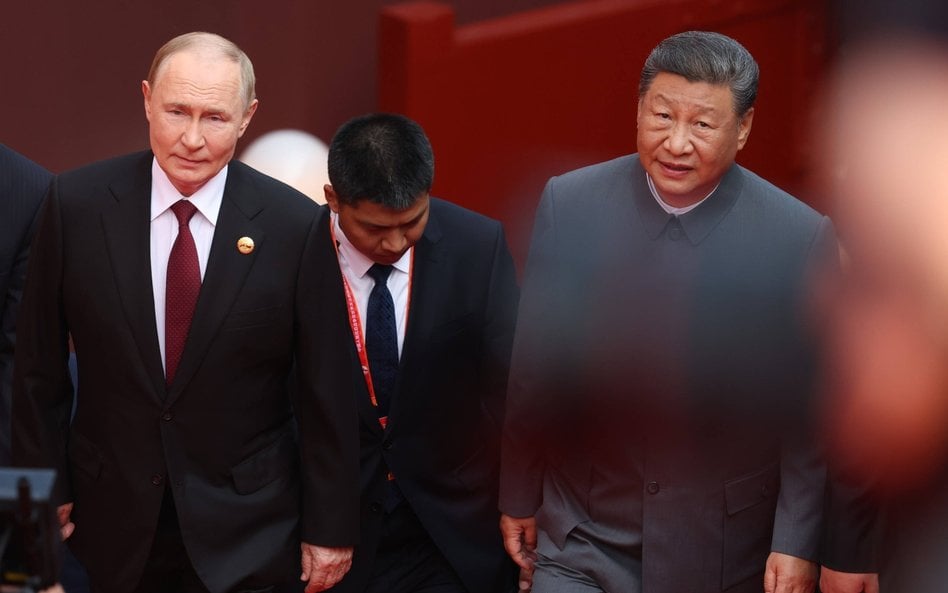 Dyktator Rosji Władimir Putin i przewodniczący Chińskiej Republiki Ludowej Xi Jinping
