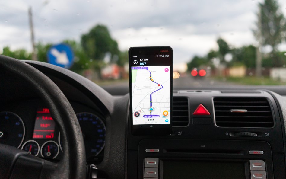 Waze zyskała nowe funkcje, w tym trasy dopasowane do stylu jazdy, tryb dla motocyklistów oraz rozwią
