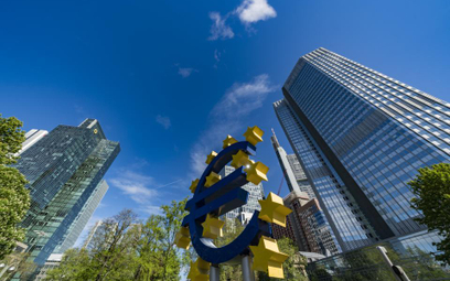 Wieczne QE i zerowe stopy w strefie euro