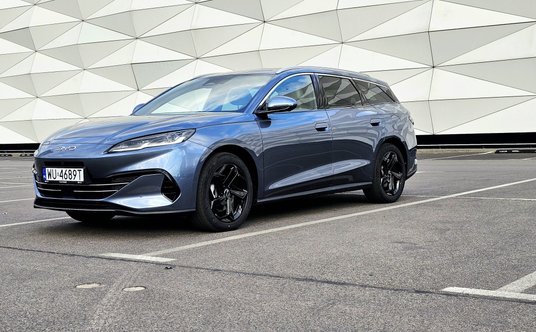 BYD Seal 06 DM-i Touring