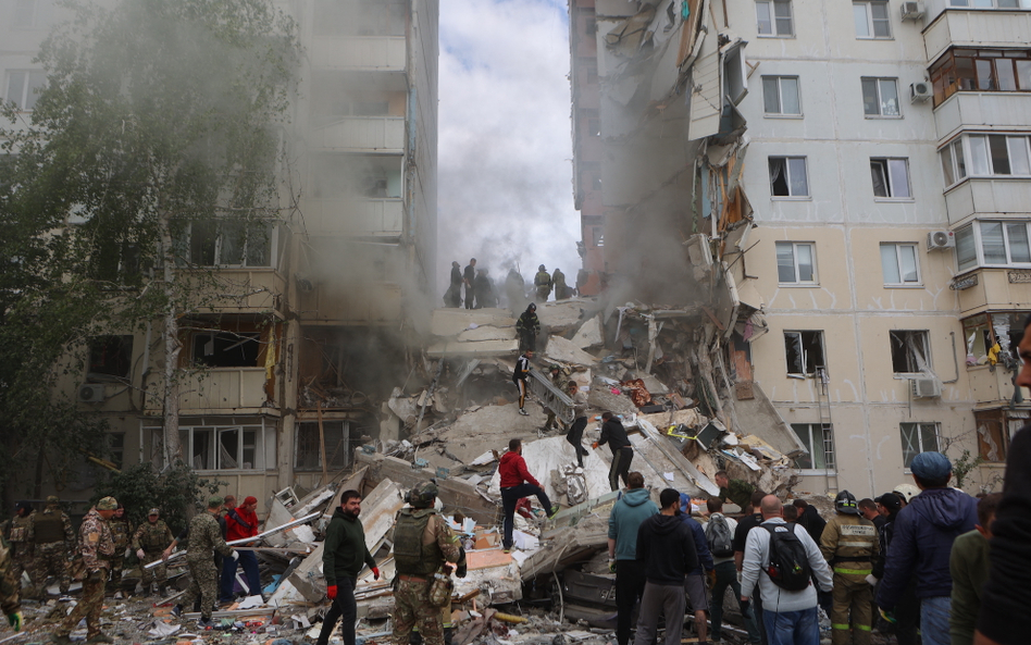 Kto zabił mieszkańców rosyjskiego Biełgorodu? Ukraiński pocisk czy rosyjska bomba?