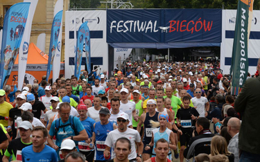 PiS chce rozwijać imprezy masowe, jak biegi uliczne (na zdjęciu tegoroczny PZU Festiwal Biegowy w Kr
