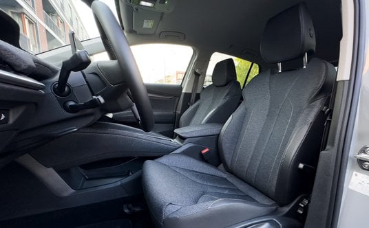 Pozycja za kierownicą Skody Elroq jest znakomita