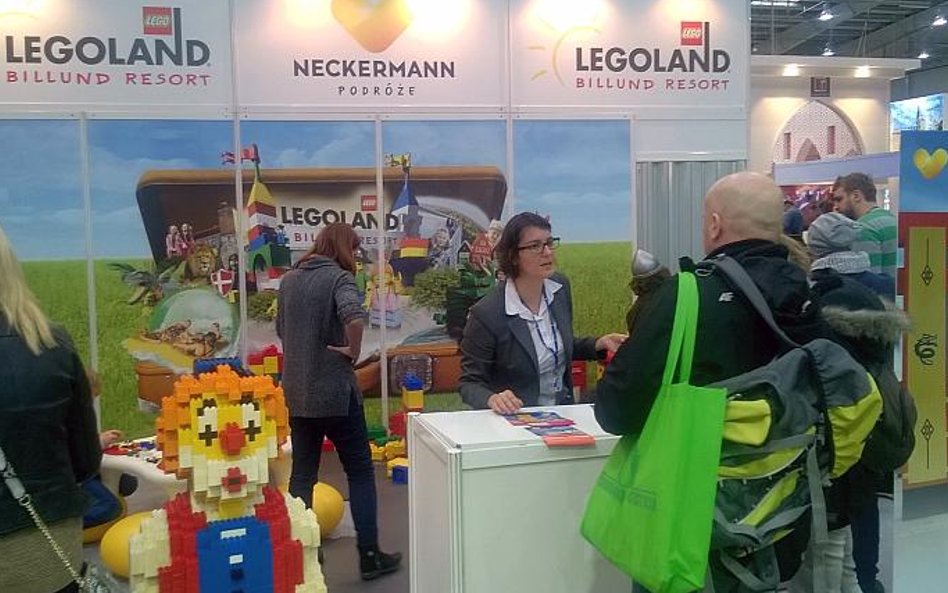 Biuro Podróży Neckermann toczyło rozmowy handlowe z innymi wystawcami, a równocześnie zachęcało odwi