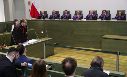 Warszawa, 25.04.2024. Prokurator Grzegorz Bucoń (2P) podczas posiedzenia Sądu Najwyższego w sprawie 