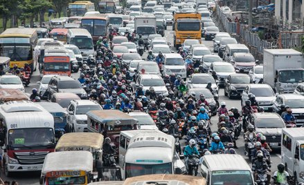 Kierowcy w korkach w Quezon City na Filipinach. Nowy system może usprawnić ruch