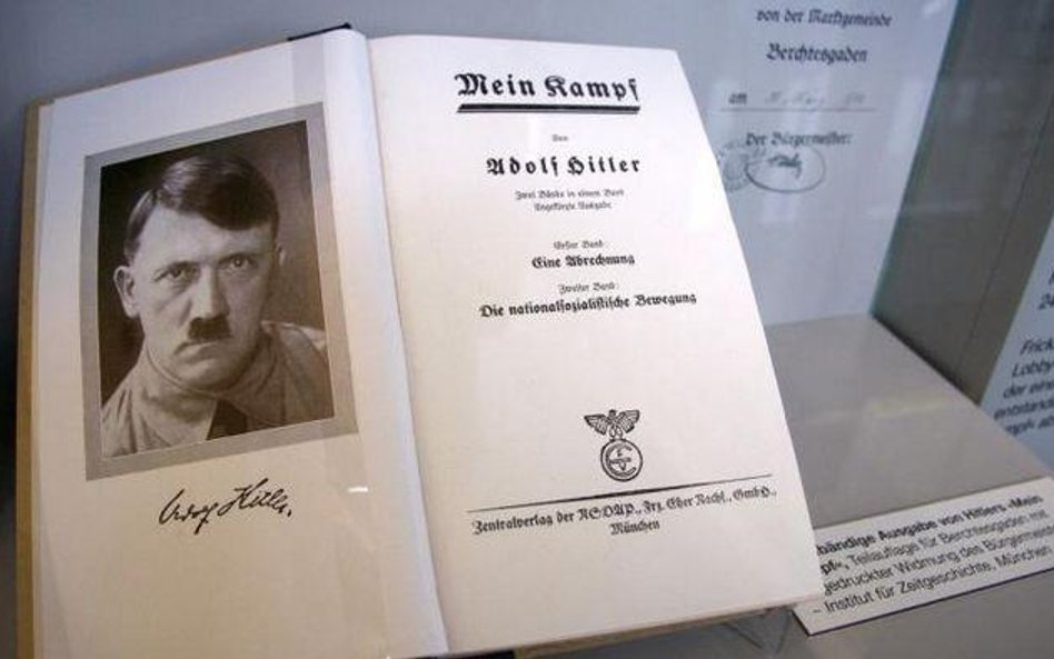 Protest przeciwko wydaniu „Mein Kampf”