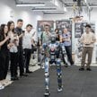 Chińskie roboty nie tylko w większości sterowane są przez sztuczną inteligencję (jak model PM01 na p