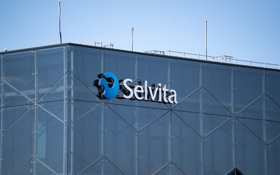 Akcje Selvity w dół. Rynek ma obawy o 2026 rok