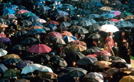 Powrót do nauki Jana Pawła II o nienaruszalności sumienia to kierunek, za którym podążać powinna obr