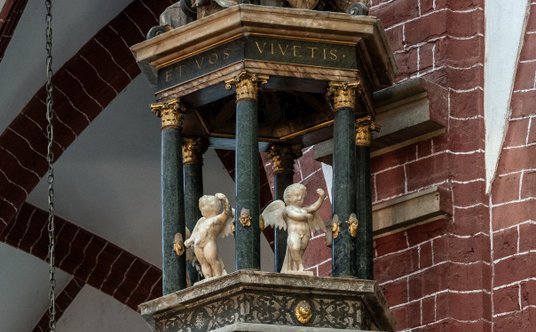 Ambona z wrocławskiej świątyni odzyskała pełnię świetności