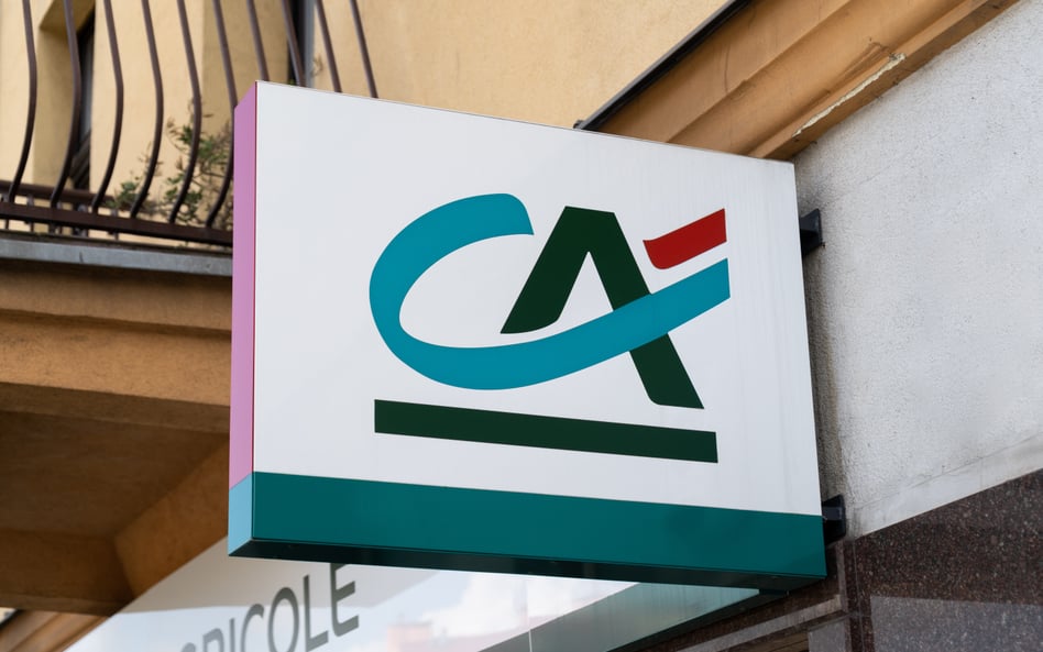 Credit Agricole podwyższa opłaty. Będą następni?