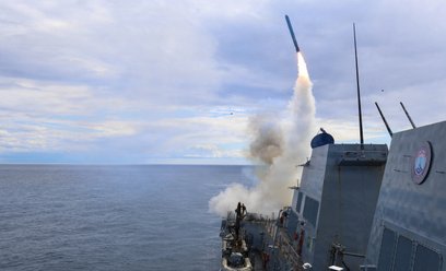 Pocisk Tomahawk wystrzelony z pokładu USS Thomas Hudner
