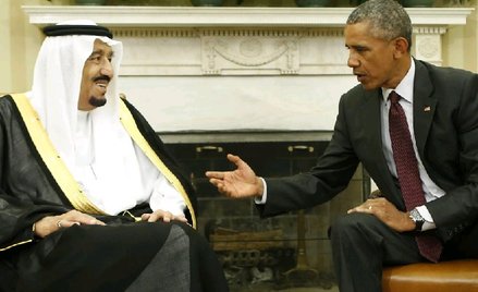 Król Arabii Saudyjskiej Salman z Barackiem Obamą w Białym Domu we wrześniu 2015 roku