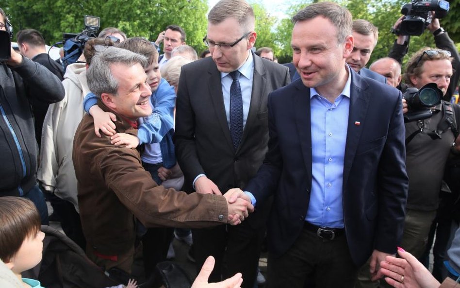 Kurski: Wiatr historii niesie Dudę