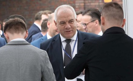 O tym, kto ma odejść z państwowych posad, a kto może zostać, zdecydować ma pan pracy i płacy – minis