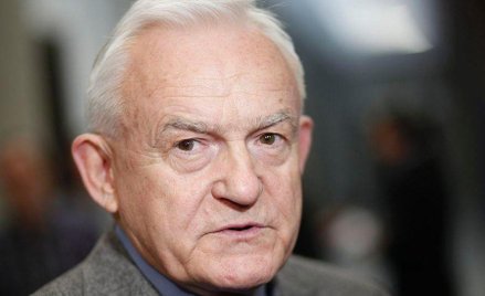 Leszek Miller: Prezes przestraszył się pozycji Szydło