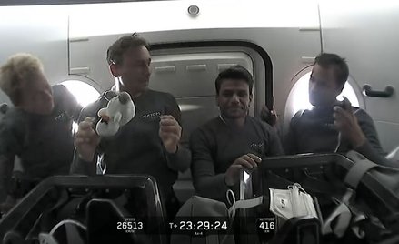 Załoga misji Axiom-4, od lewej: Peggy Whitson z USA (dowódca), Sławosz Uznański-Wiśniewski (specjali