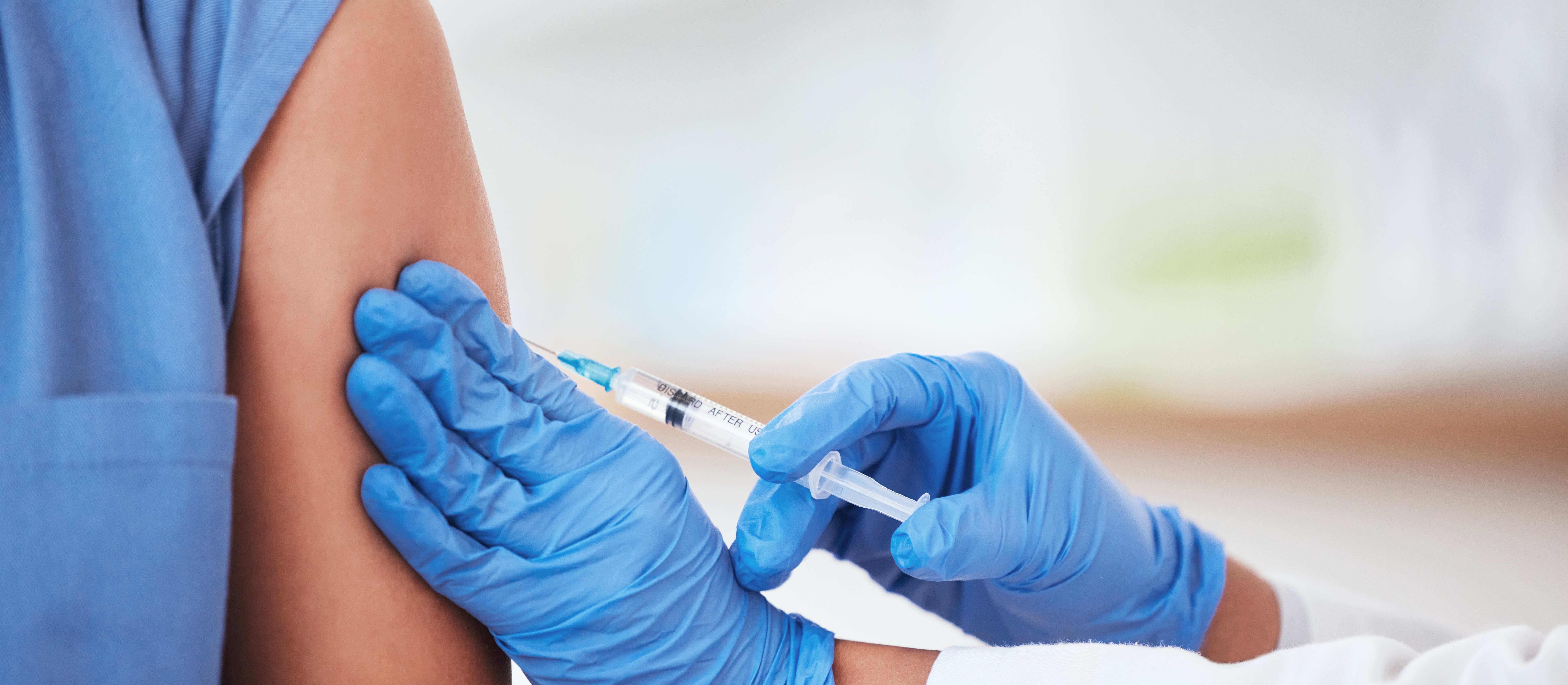 Szczepionki przypominające przeciw COVID-19. Naukowcy sprawdzili ich skuteczność