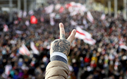 Prawie 90 proc. respondentów śledzi protesty na Białorusi