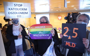 W Krakowie uchwała anty-LGBT nadal będzie obowiązywać