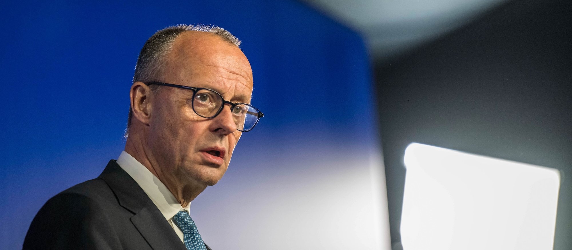 Мерц предупреждает Америку