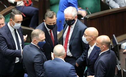 Gowin: Okręt Kaczyńskiego nabiera wody