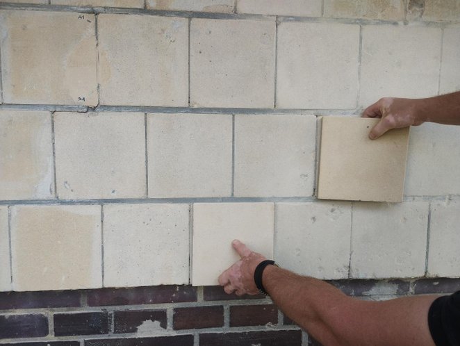 Na rynku nie ma gotowych odpowiedników sprzed niemal 90 lat. Wykonawca musiał więc stworzyć je ręczn