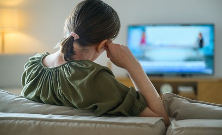 Naukowcy przyjrzeli się wpływowi oglądania telewizji na mózg