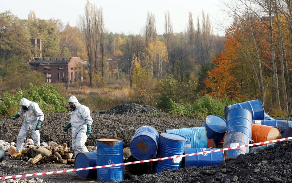 Rząd przyjął projekt specustawy o niebezpiecznych odpadach