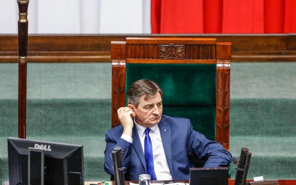 Nawet część jego partii uważa, że Marek Kuchciński popełnił poważny błąd, idąc w ostatni piątek na o