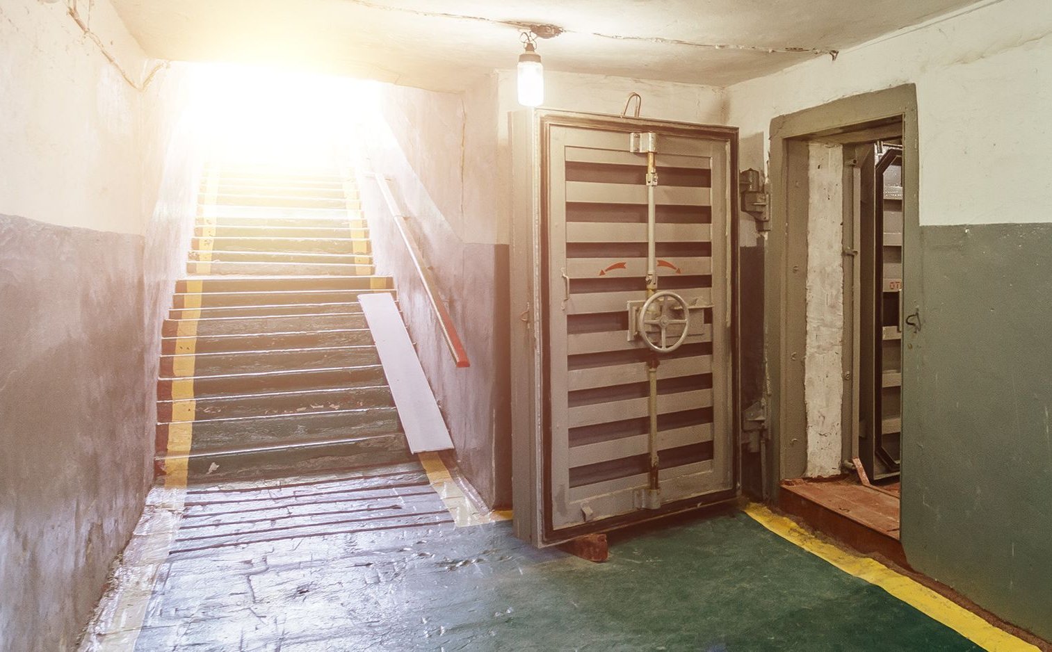 Co musi zrobić pracodawca w sytuacji zagrożenia?