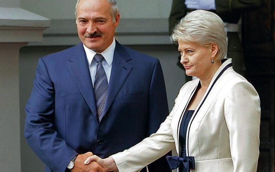 Aleksander Łukaszenko przyjechał do Wilna na osobiste zaproszenie prezydent Litwy Dalii Grybauskait?