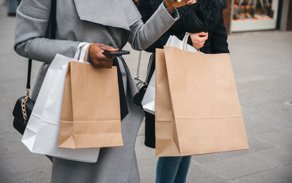 Amerykanie słabo oszczędzają. Wszystkich na głowę biją Koreańczycy