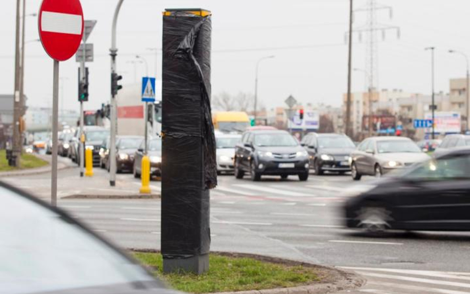 Od początku roku samorządy nie miały prawa używać fotoradarów